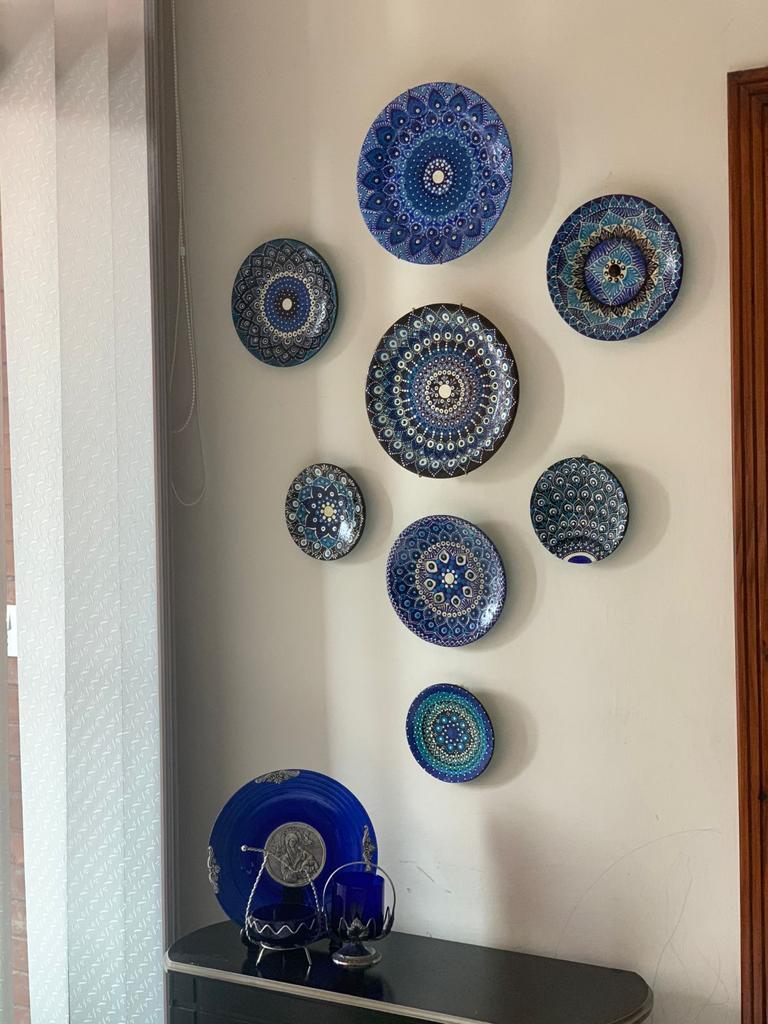 Blue Wall Plates Set