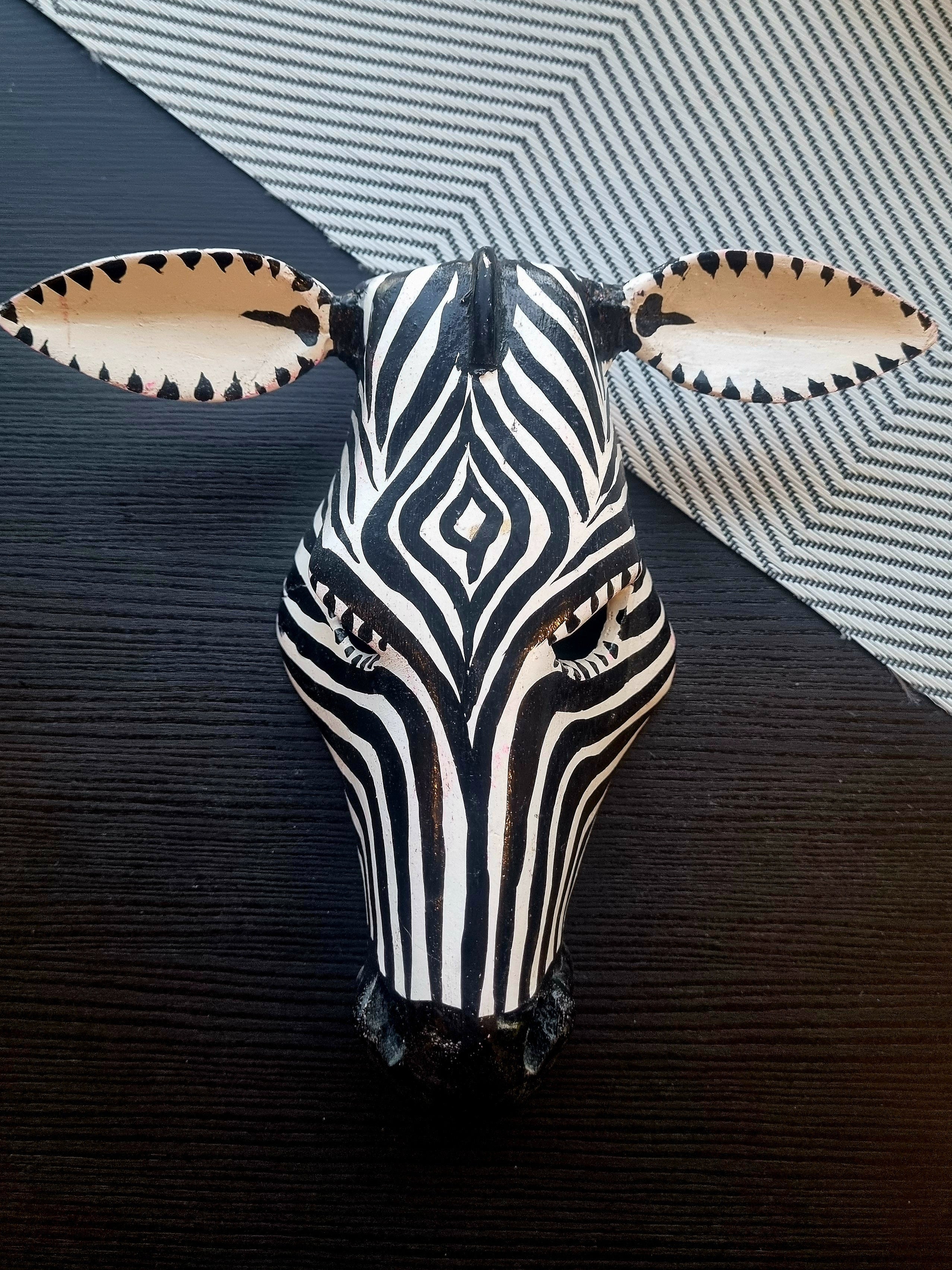 Animal Wall Face Mask Medium