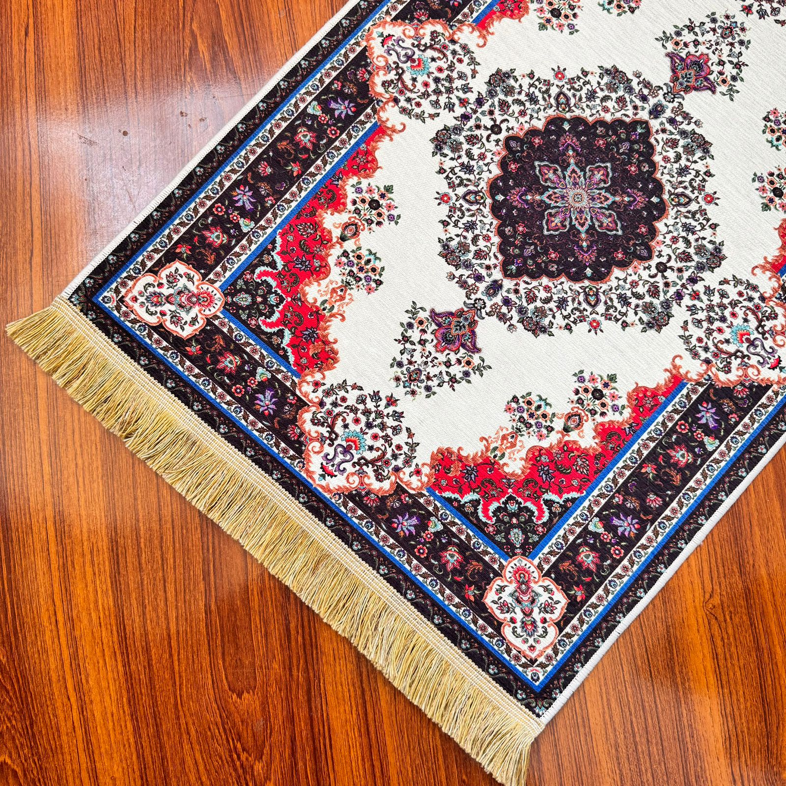 27″ x 19.5″ Turkish Floor Rug